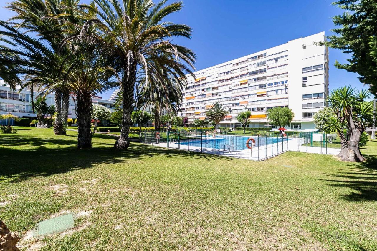 Apartamento Acogedor, Terraza, Piscina Y Mar Бенальмадена Экстерьер фото